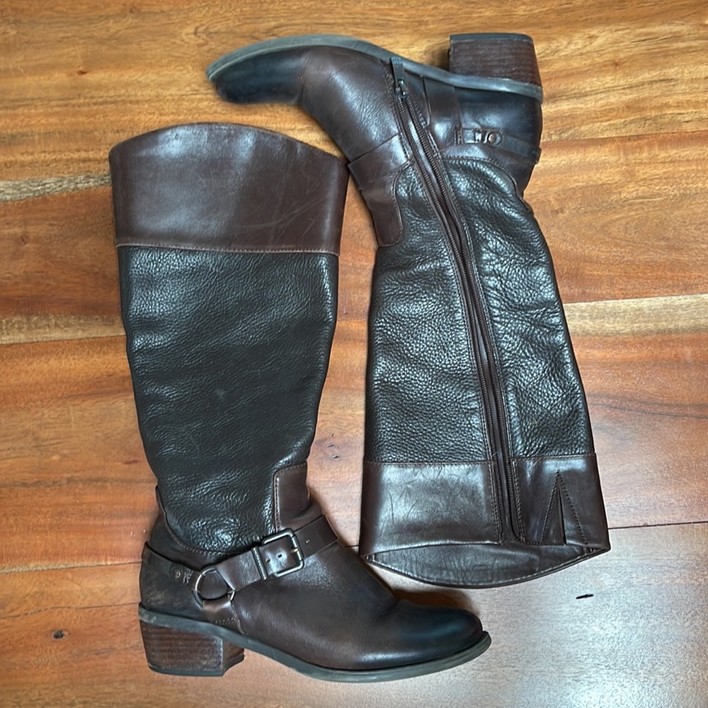 Vince Camuto VC BRUNAH Riding Boots Black Leather Buckle US WOMEN'S SIZE 6.5M